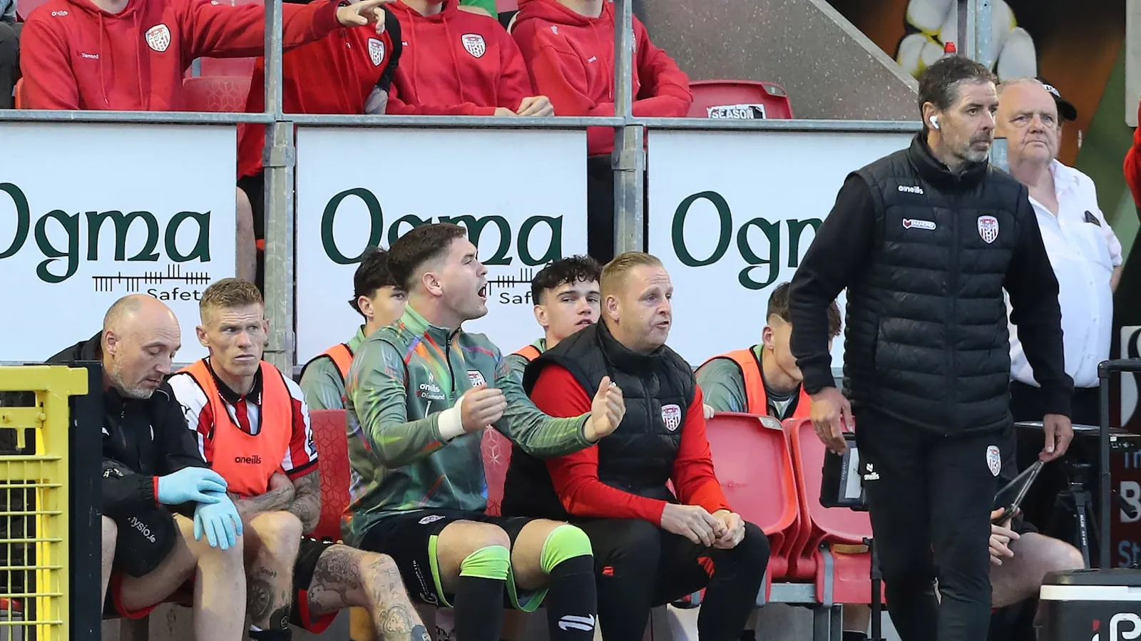 Derry City goal keeper Brian Maher (sub) on the bench against Drogheda United at the Brandywell on Friday night. With manager Tiernan Lynch. PICTURE: MARGARET MCLAUGHLIN 26-6-2026