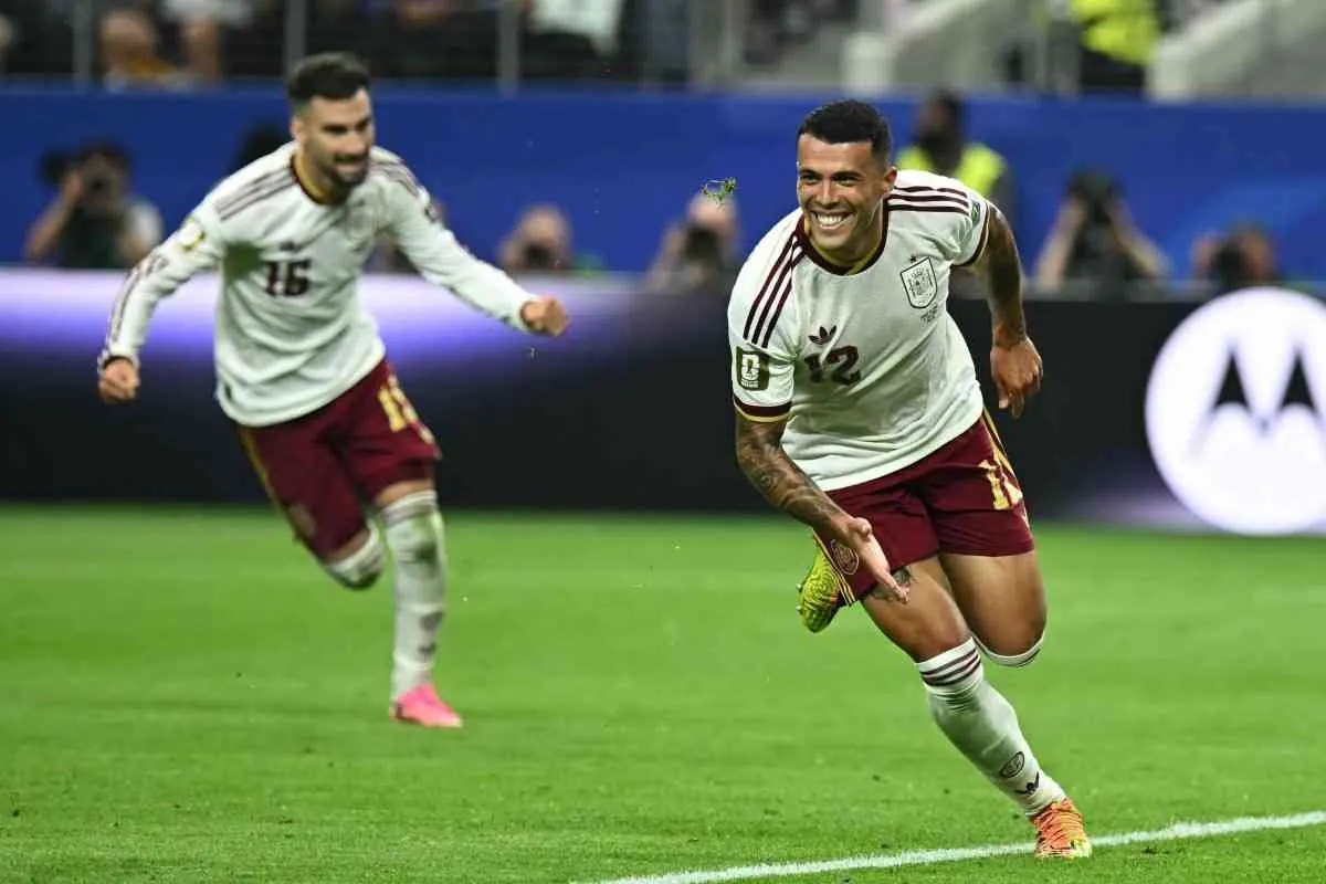 Spain defender Pedro Porro celebrates scoring his team's second goal in the 2026 World Cup semi-final vs Spain at the Dallas Stadium in Arlington on July 14, 2026.[Paul ELLIS / AFP]